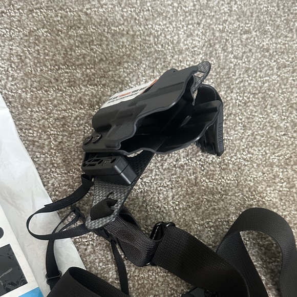 Black Holster with Conceal Strap - Picture 2 of 4